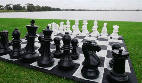 giant plastic chess pieces